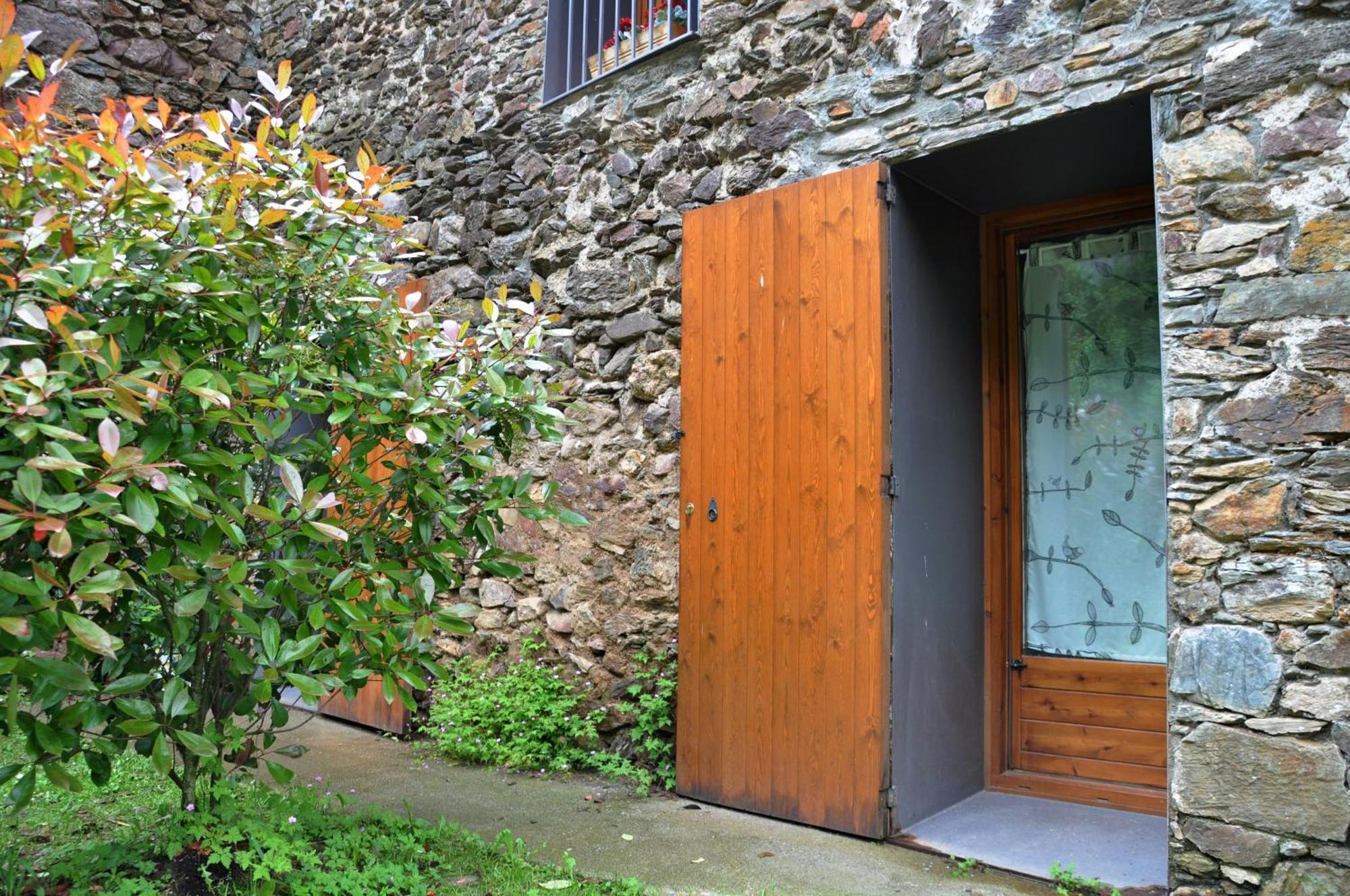 Casa Rural "Can Soler De Rocabruna" Camprodon Exterior photo